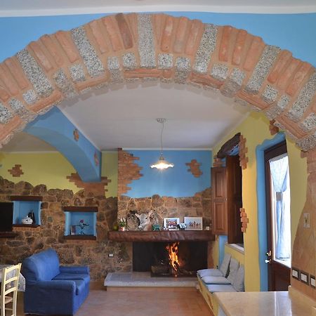 B&B La Dolce Sosta 丰尼 外观 照片
