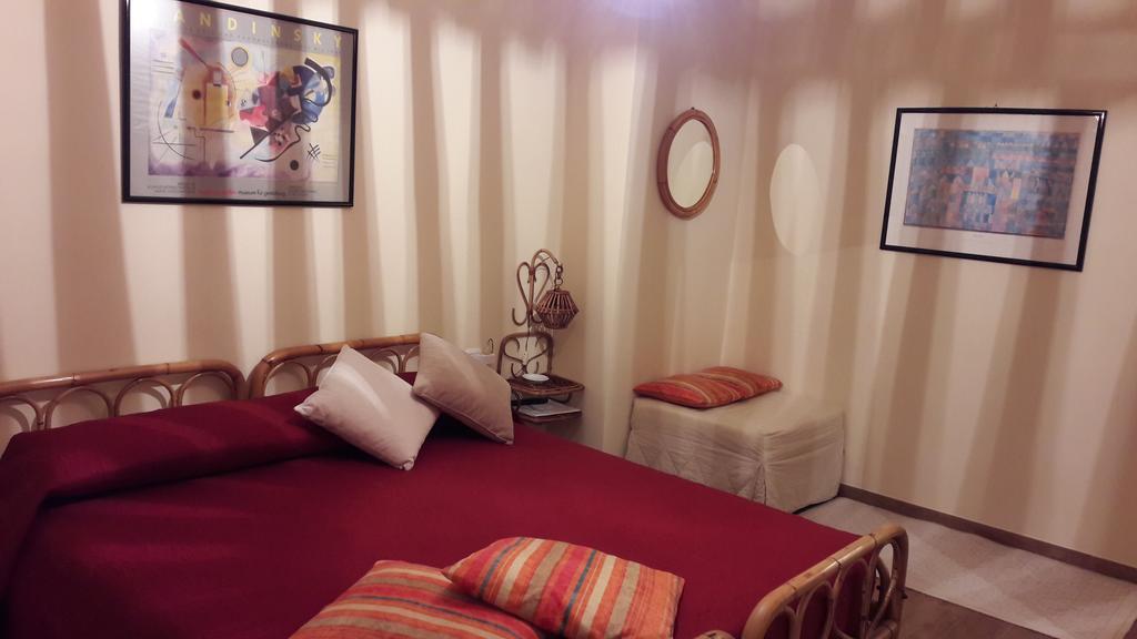 B&B La Dolce Sosta 丰尼 外观 照片