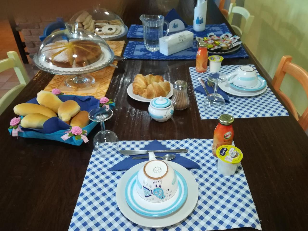 B&B La Dolce Sosta 丰尼 外观 照片